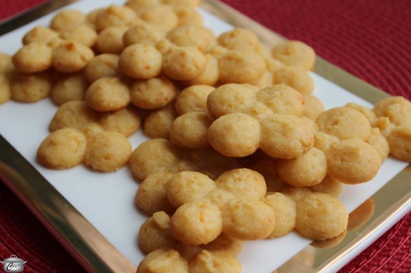 savoury cheddar cookies