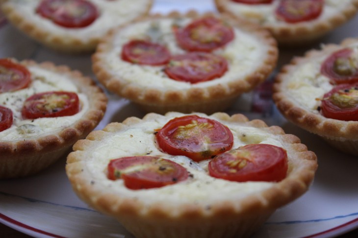 Tomato and goat cheese tarts