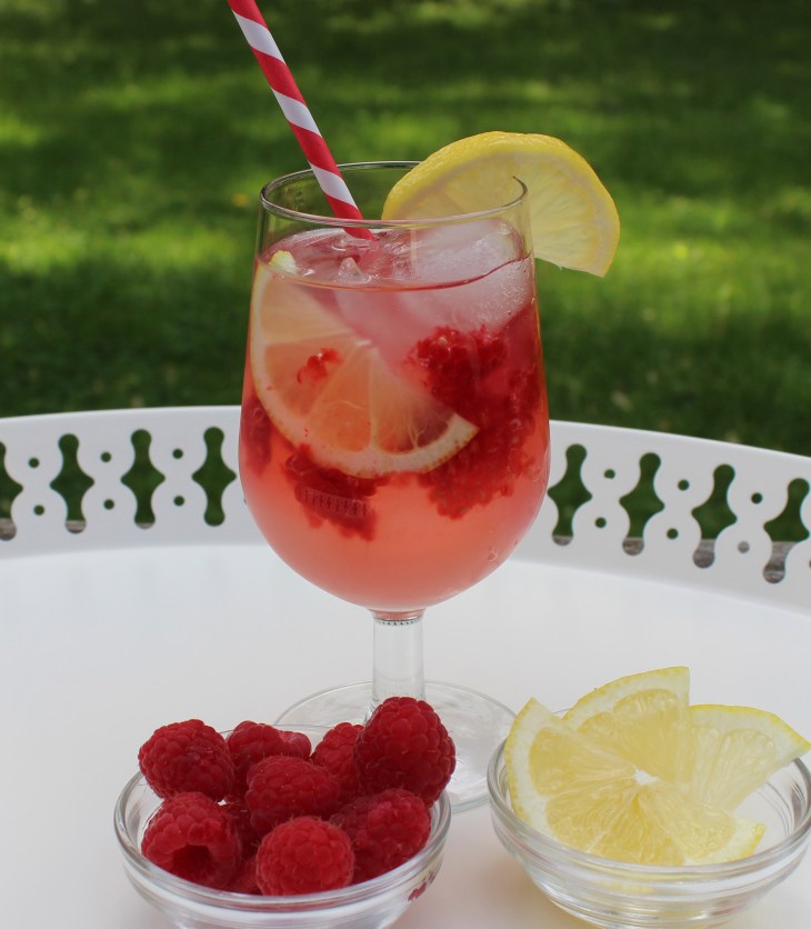 freshly squeezed lemon juice simple syrup and fresh berries