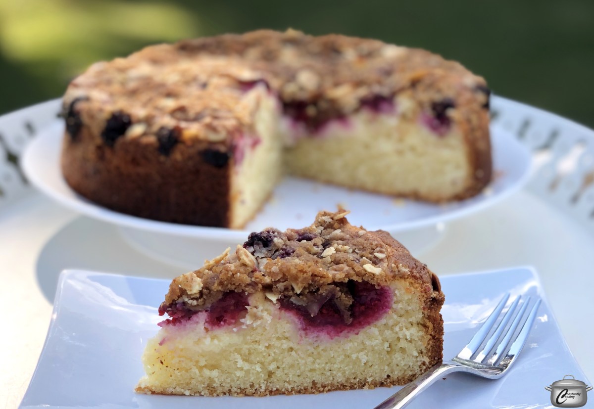 Raspberry cream cheese streusel coffee cake Constantly Cooking with